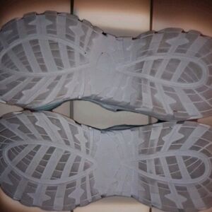 Fila Electrove 2 Women's Blue Chunky Sneakers Size 11